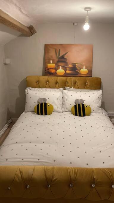 Yew Tree Cottage, 3 Bedroom, 4 Church Row Defynnog Devynock المظهر الخارجي الصورة
