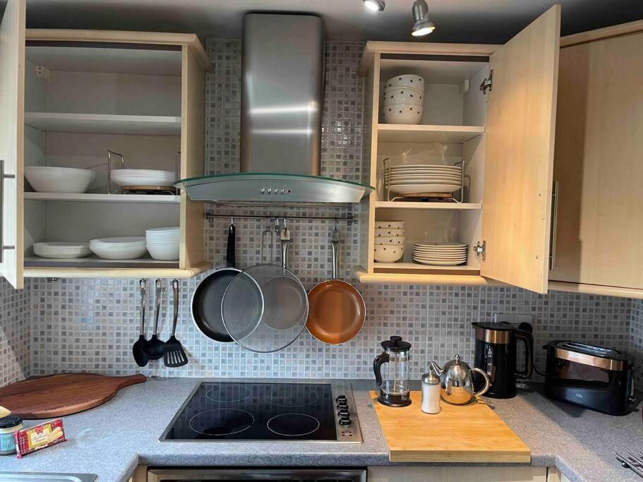 Yew Tree Cottage, 3 Bedroom, 4 Church Row Defynnog Devynock المظهر الخارجي الصورة